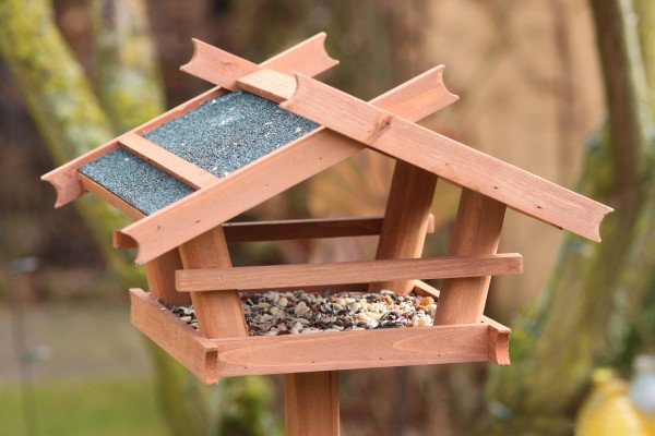 Vogelfutterhaus Bauanleitung zum selber bauen