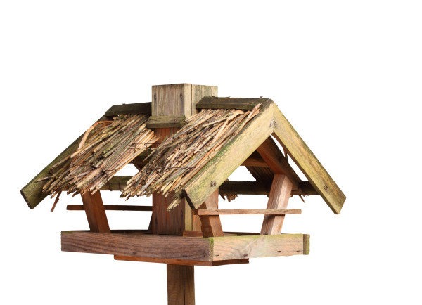 Bauanleitung für ein Vogelhaus Vogelhaus-Blockhaus Zierbrunnen